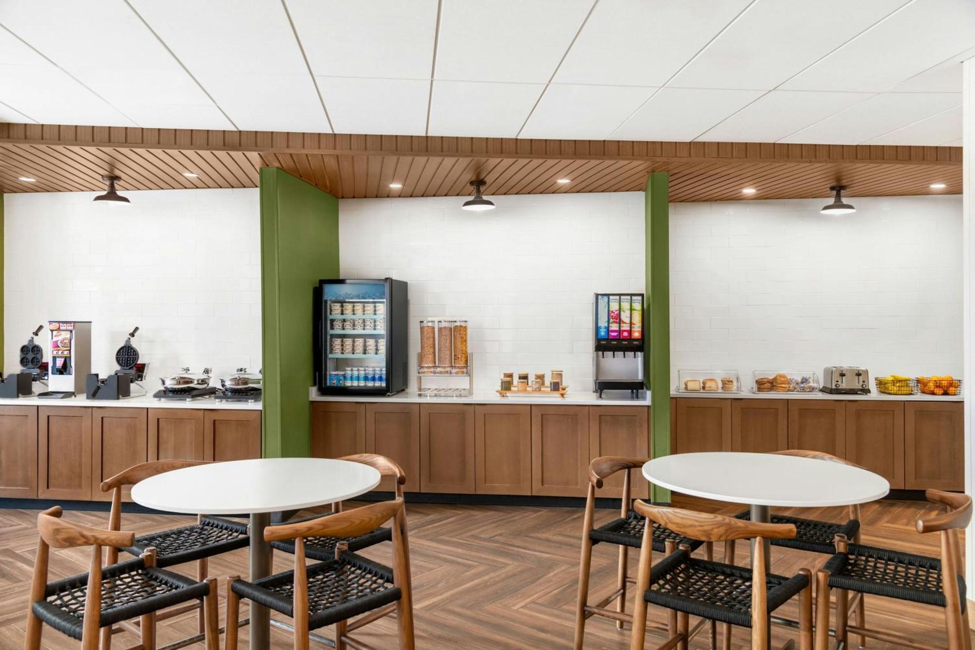Fairfield By Marriott Inn & Suites Detroit テイラー エクステリア 写真